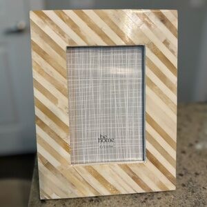 Be Home Bone and Horn Cream Frame 4X6 Inches Stripe